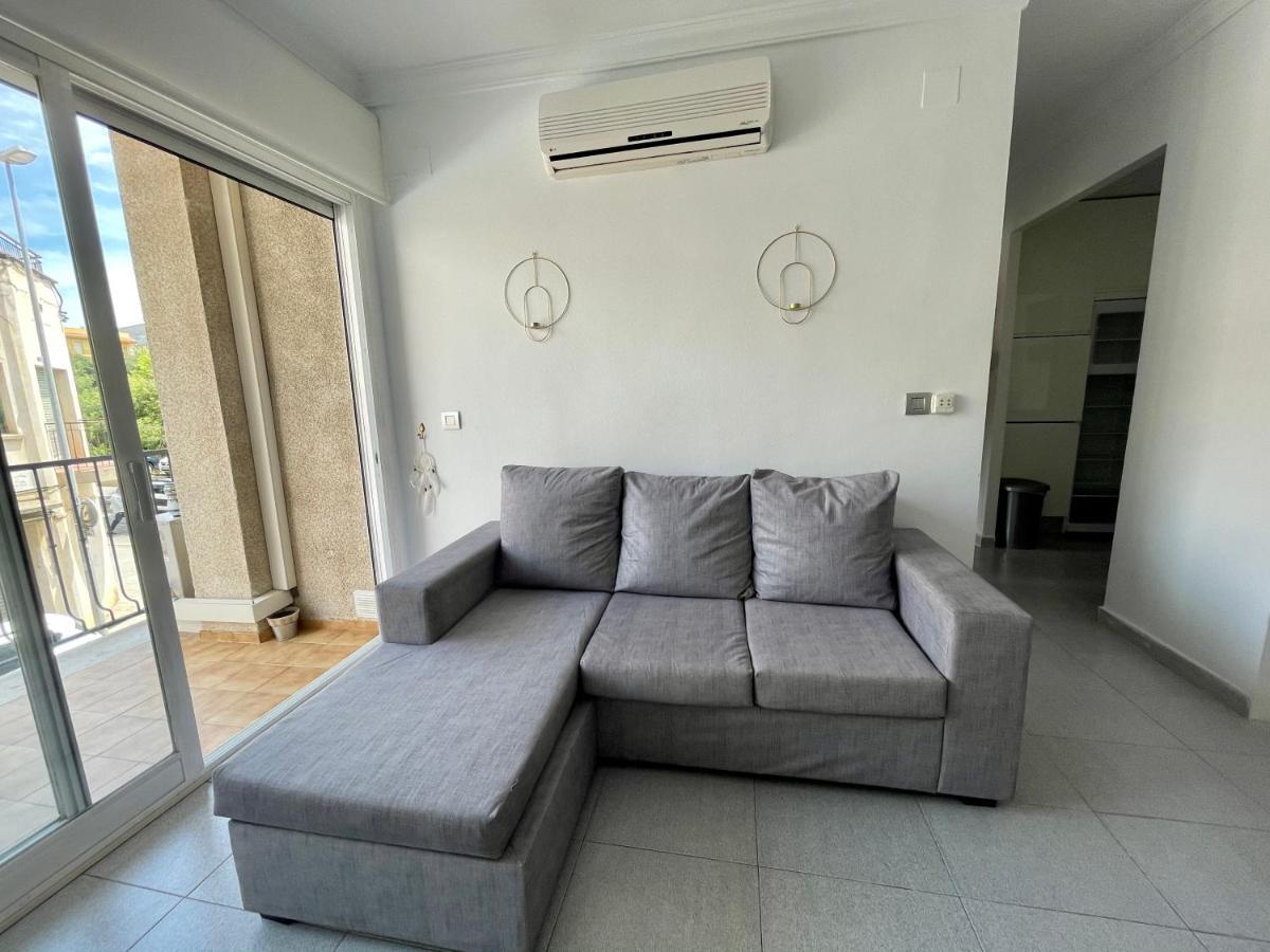 Acogedor Y Centrico Apartamento A 1' De La Playa Roses Exterior foto